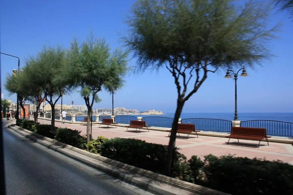Luxury 3Br Apartment With Marina Views Gzira