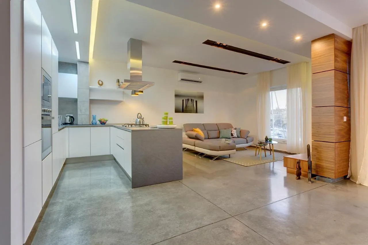 Luxury 3Br Apartment With Marina Views Gzira